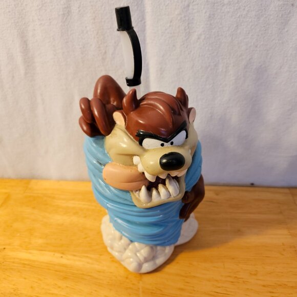 Looney Tunes TAZ. Tazmanian Devil by Sipper Cup. Warner Bros 1996 ITEM #1913 - Picture 4 of 7